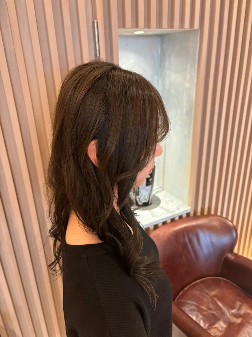 セミロング ヘアカラー Sena 🩵 cloe 三軒茶屋のヘアスタイル