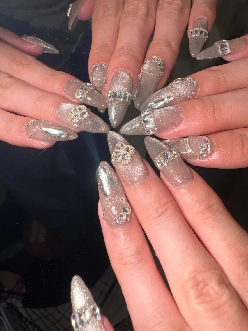 ネイル マグネットネイル ストーンネイル ハンドネイル 33nail✴️栄 スミレ❇️Gel-xのネイルデザイン