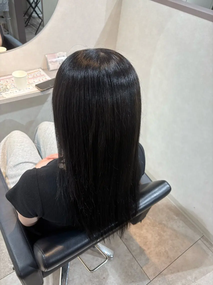 セミロング カラー miu / 透明感カラー🫧のヘアスタイル