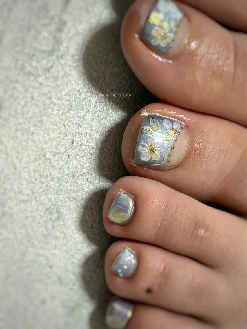 ネイル フラワーネイル フットネイル マグネットネイル FIORITURA Maikoのネイルデザイン