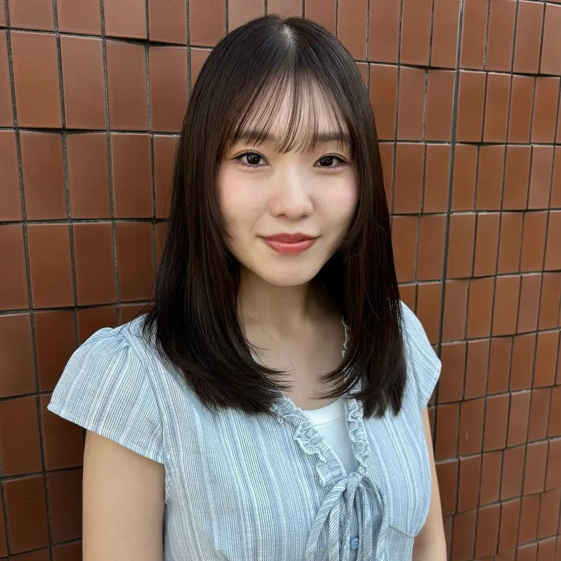 セミロング レイヤーカット ローレイヤー カット ヘアカラー トリートメント 渡部 喜子のヘアスタイル