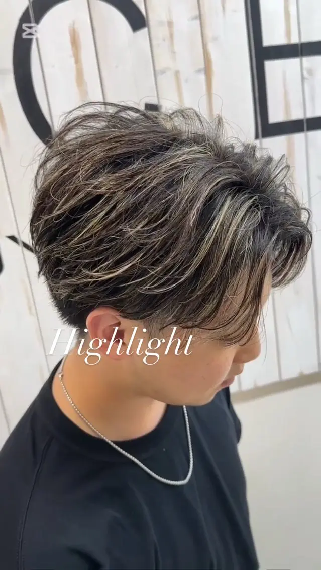 カラー パーマ メンズ メンズメッシュ メッシュ メンズ特化 ⚡️ナツキ⚡️のヘアスタイル