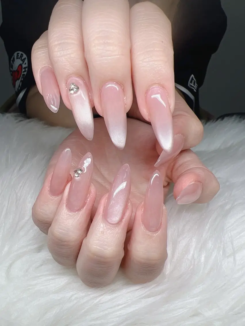 ネイル ハンドネイル Lee Nails チップ長さだし専門店のネイルデザイン