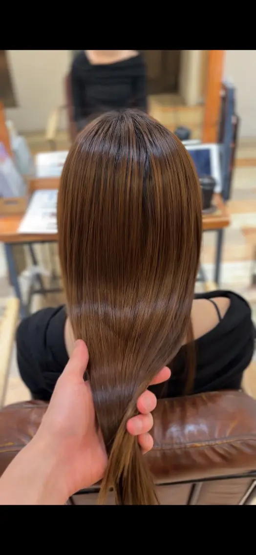 セミロング カット トリートメント 髪質改善・ 縮毛矯正・清水天空のヘアスタイル