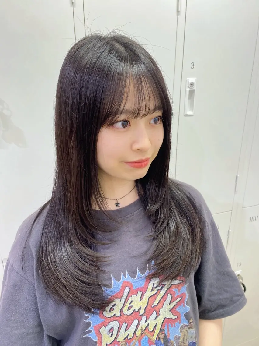 ロング レイヤーカット カット 長妻莉央/縮毛矯正 髪質改善カラーのヘアスタイル