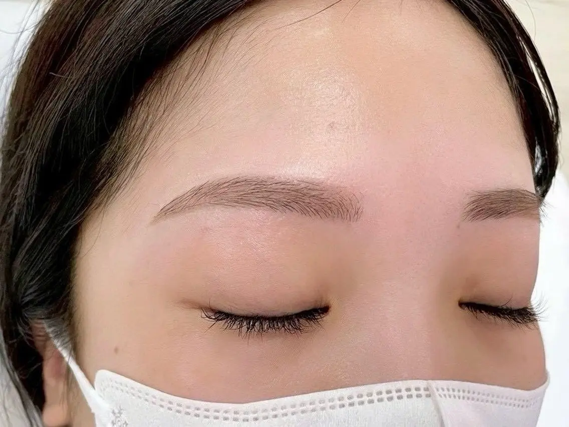 【期間限定🩵】眉毛ワックス(間引き込)眉毛カットの写真