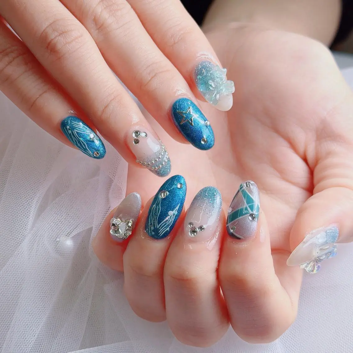 ネイル 🎀福 莉那🎀のネイルデザイン