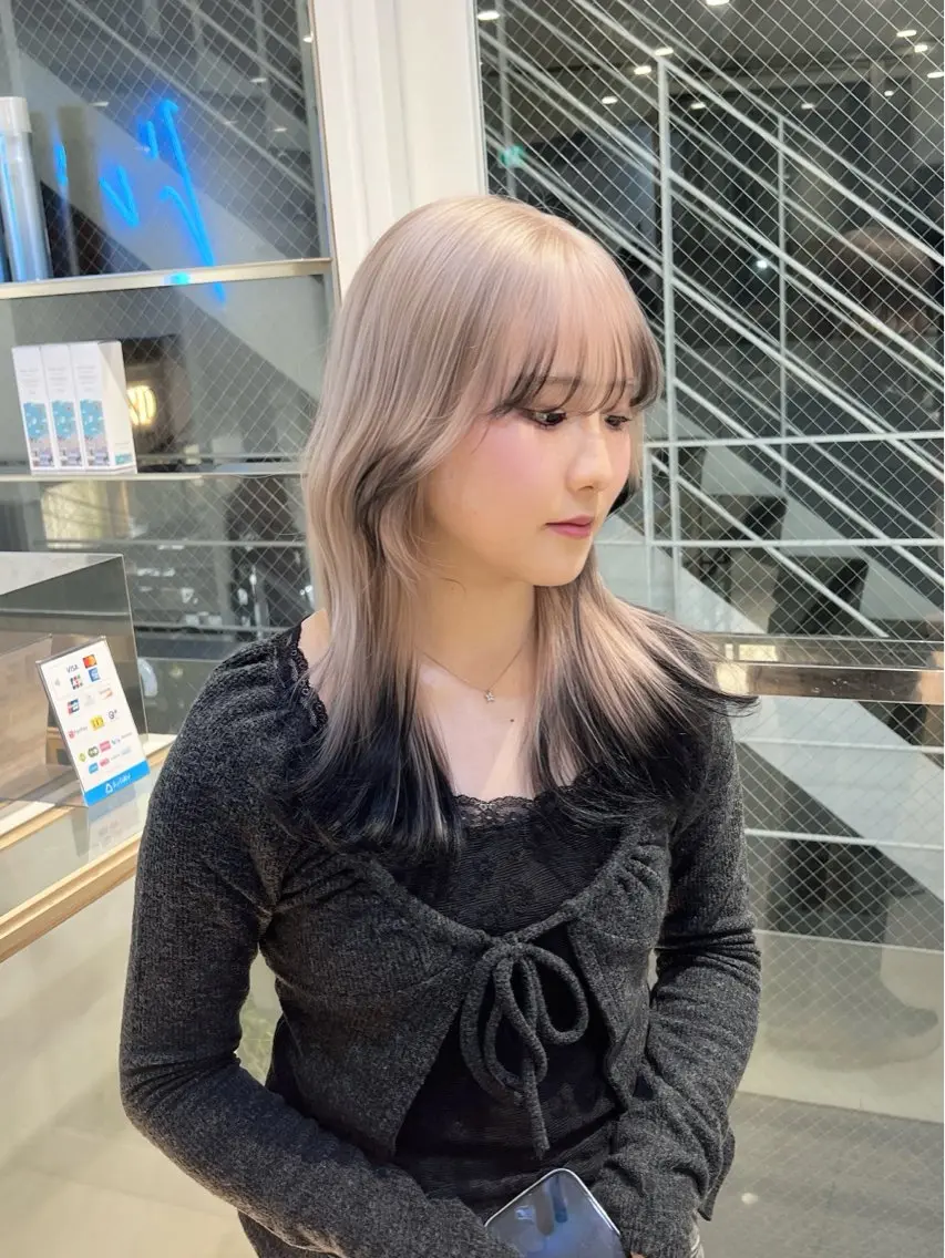ミディアム カラー カット ヘアカラー トリートメント ヘアセット 🫧艶ダブルカラー ブリーチ🫧トモヤのヘアスタイル