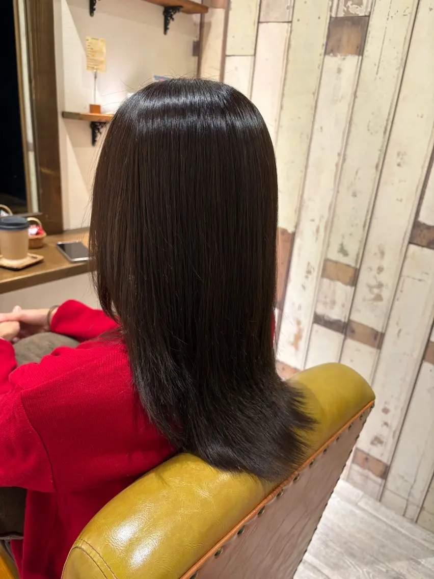 カラー 透明感カラー ヘアカラー トリートメント Tie リナのヘアスタイル
