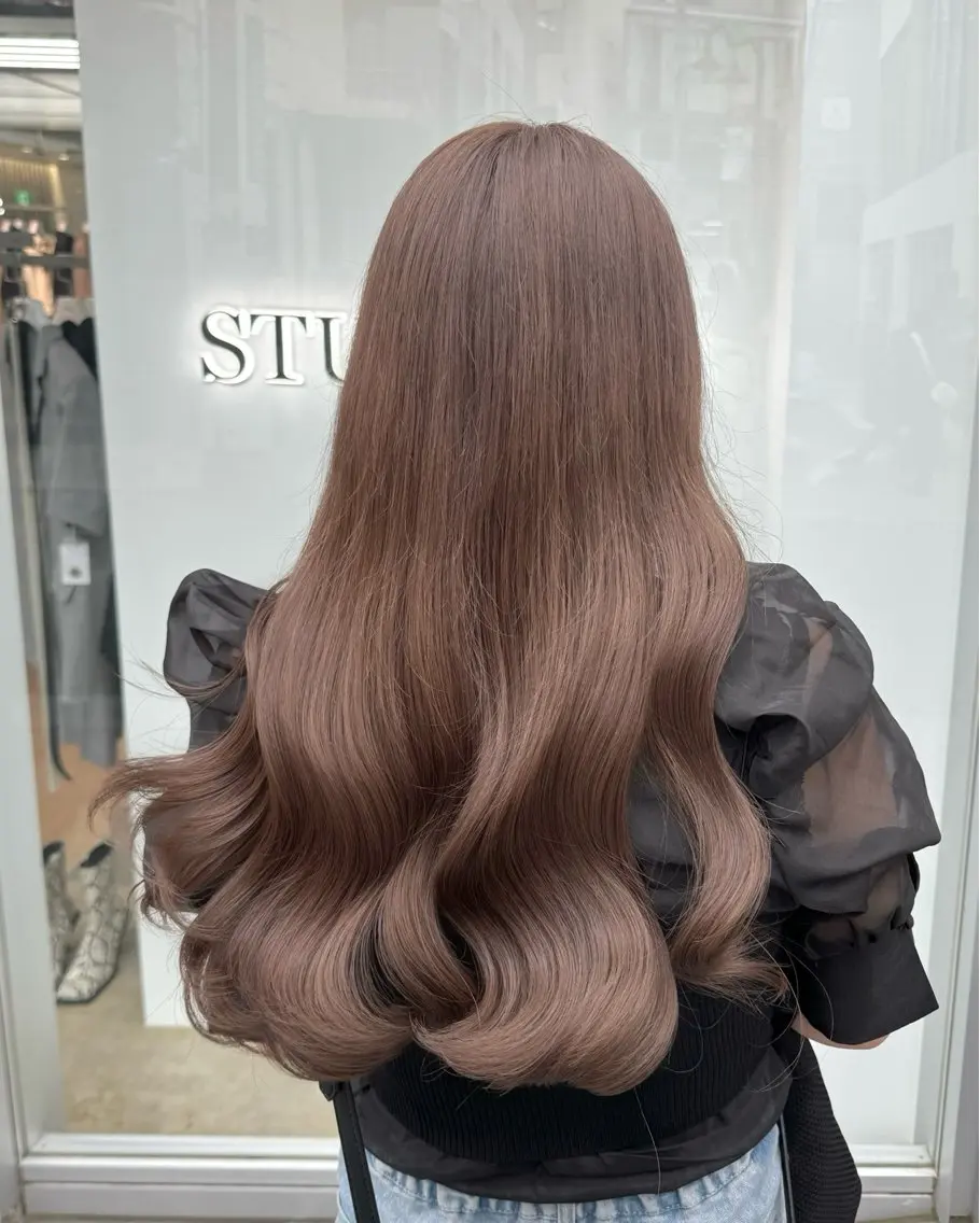 ロング カラー ayaka♡ 柔らかカラーのヘアスタイル