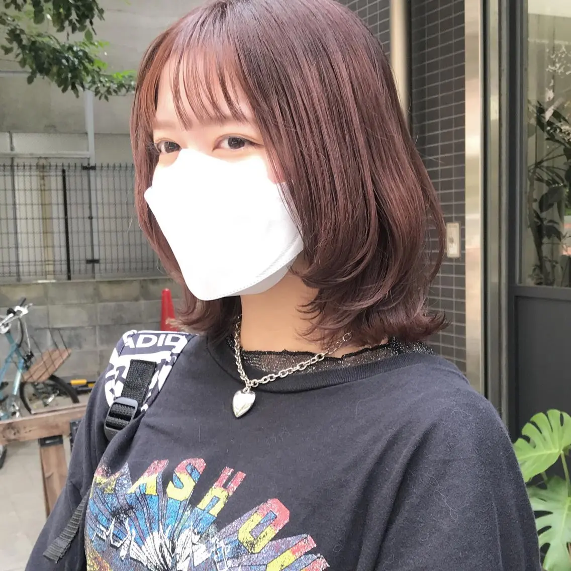 ミディアム カラー ベージュカラー ピンクカラー ピンクベージュ レイヤーカット ウルフカット カット ヘアカラー トリートメント ✂︎ウルフ・ショート ✂︎MIKUNIのヘアスタイル