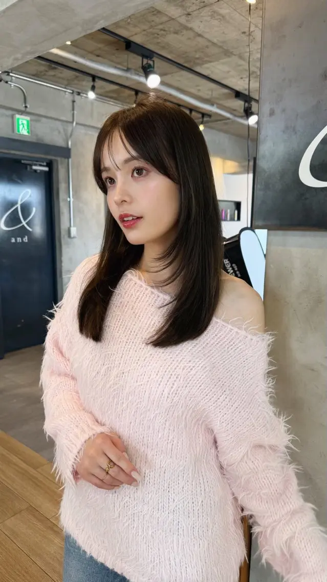 セミロング カラー 透明感カラー グレージュ レイヤーカット カット ヘアカラー トリートメント ヘッドスパ 髪質改善カラーサロン 代表　KOHEIのヘアスタイル