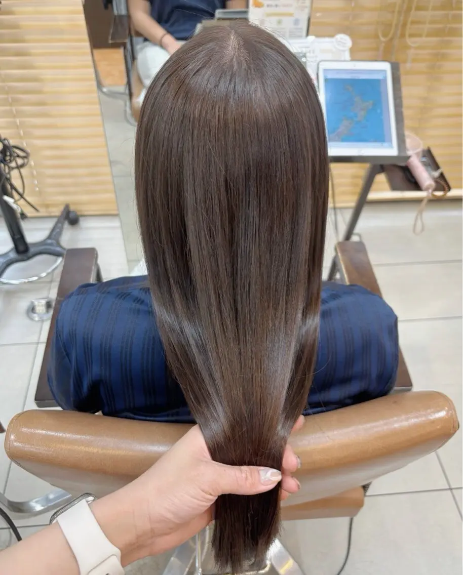 ミディアム カラー アッシュ アッシュブラウン ブラウンカラー 髪質改善 カット ヘアカラー トリートメント 頭皮×髪質改善 透明感カラー💎中村のヘアスタイル