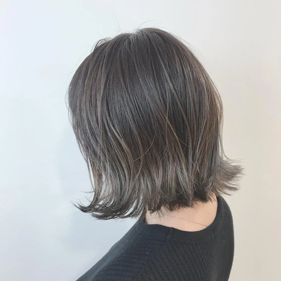 ミディアム ヤマシタ ミサキのヘアスタイル