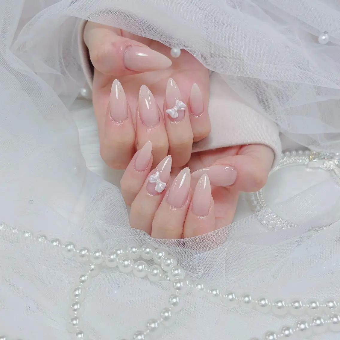 ネイル フレンチネイル グラデーション 韓国ネイル マグネットネイル ミラーネイル ハンドネイル YURI NAILのネイルデザイン