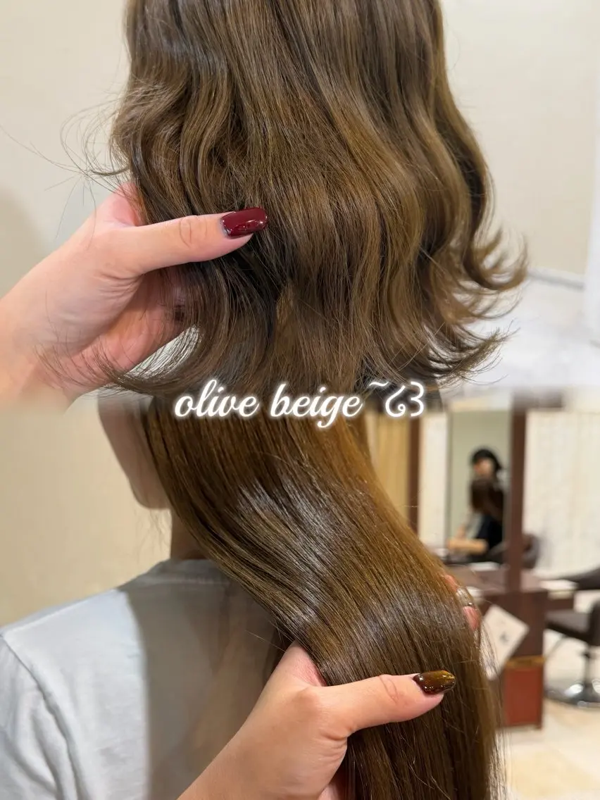 ロング ヘアカラー 🌼.*akane 韓国ヘア♡レイヤーのヘアスタイル