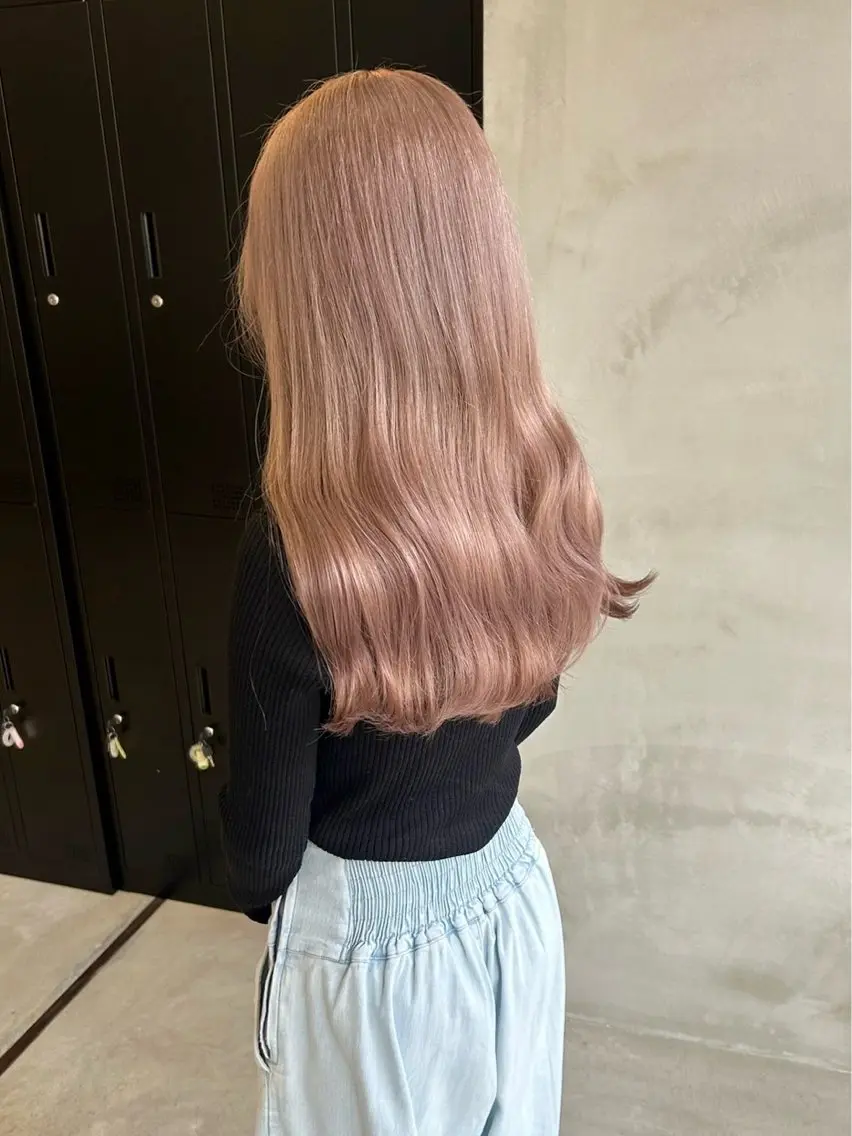 ロング カラー ベージュカラー ピンクカラー ヘアカラー 成城美容室 YOSHIMURAのヘアスタイル