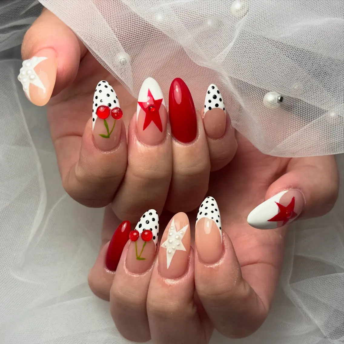ネイル ハンドネイル ToliyDeliy Nail Salonのネイルデザイン