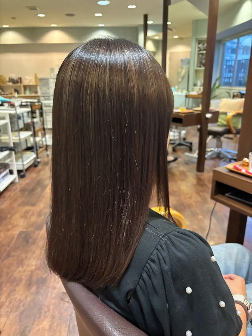 セミロング カット 縮毛矯正 yamaguchi kのヘアスタイル
