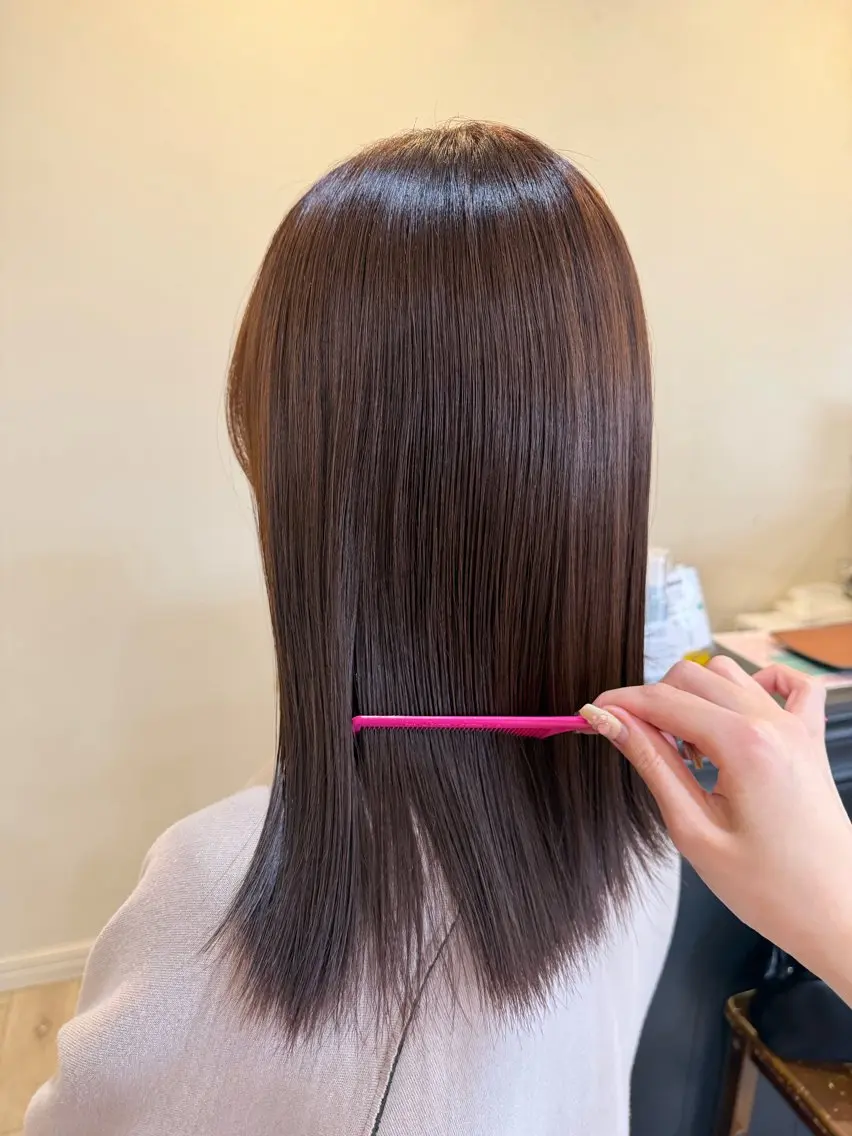 セミロング カラー ブラウンカラー ラベンダーカラー ラベンダーブラウン Karin／ レイヤーブリーチ🥀のヘアスタイル