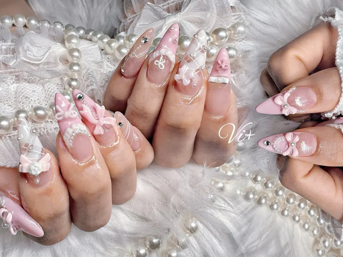 ネイル ハンドネイル ✨Nailsalon Vi+✨のネイルデザイン