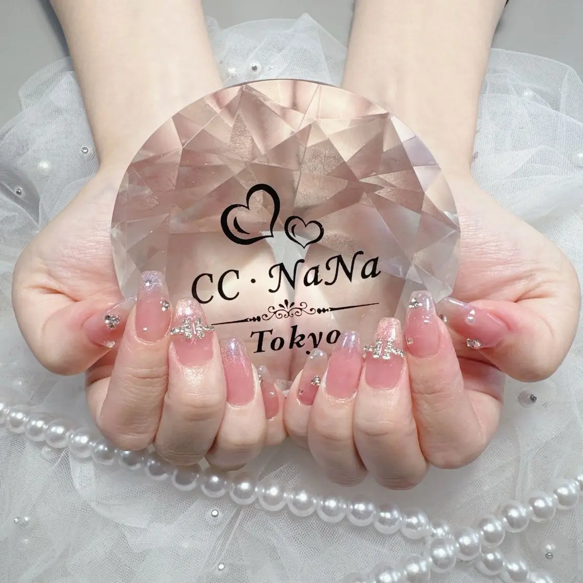 ネイル 持ち込み ハンドネイル 💎CC・NaNa 韓国風ネイル🌙Cのネイルデザイン