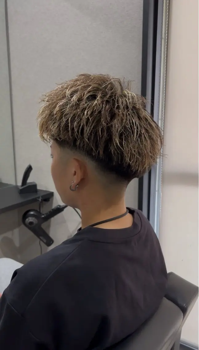メンズ 西村 杏のヘアスタイル