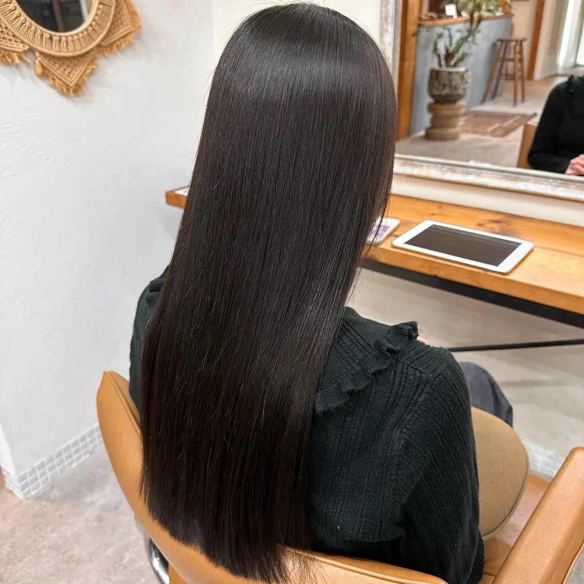 ロング 松﨑 璃咲のヘアスタイル