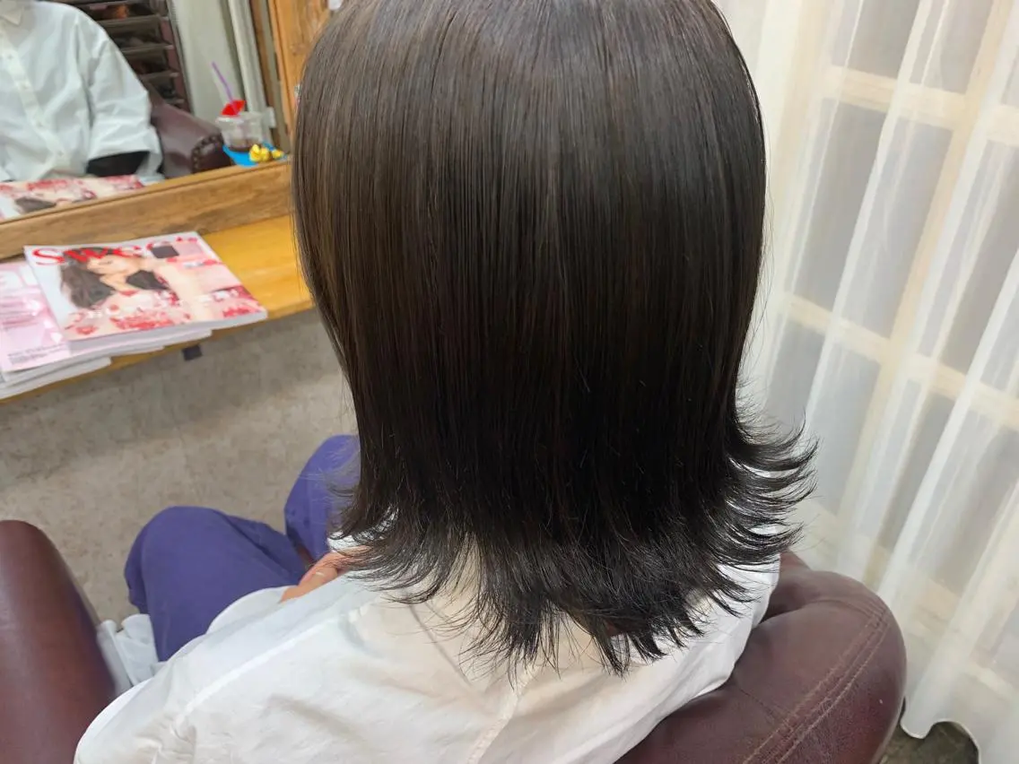 ミディアム カラー ブルーカラー ブラウンカラー インナーカラー 産休の為お休みです! 小島凜のヘアスタイル