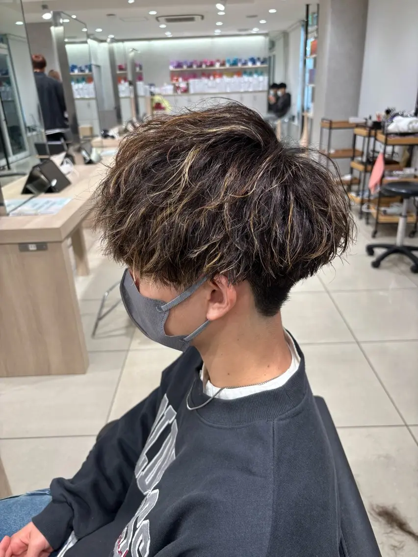 ミディアム パーマ メンズ カット 縮毛矯正 💠メンズ縮毛矯正 /パーマ💠林慶太のヘアスタイル