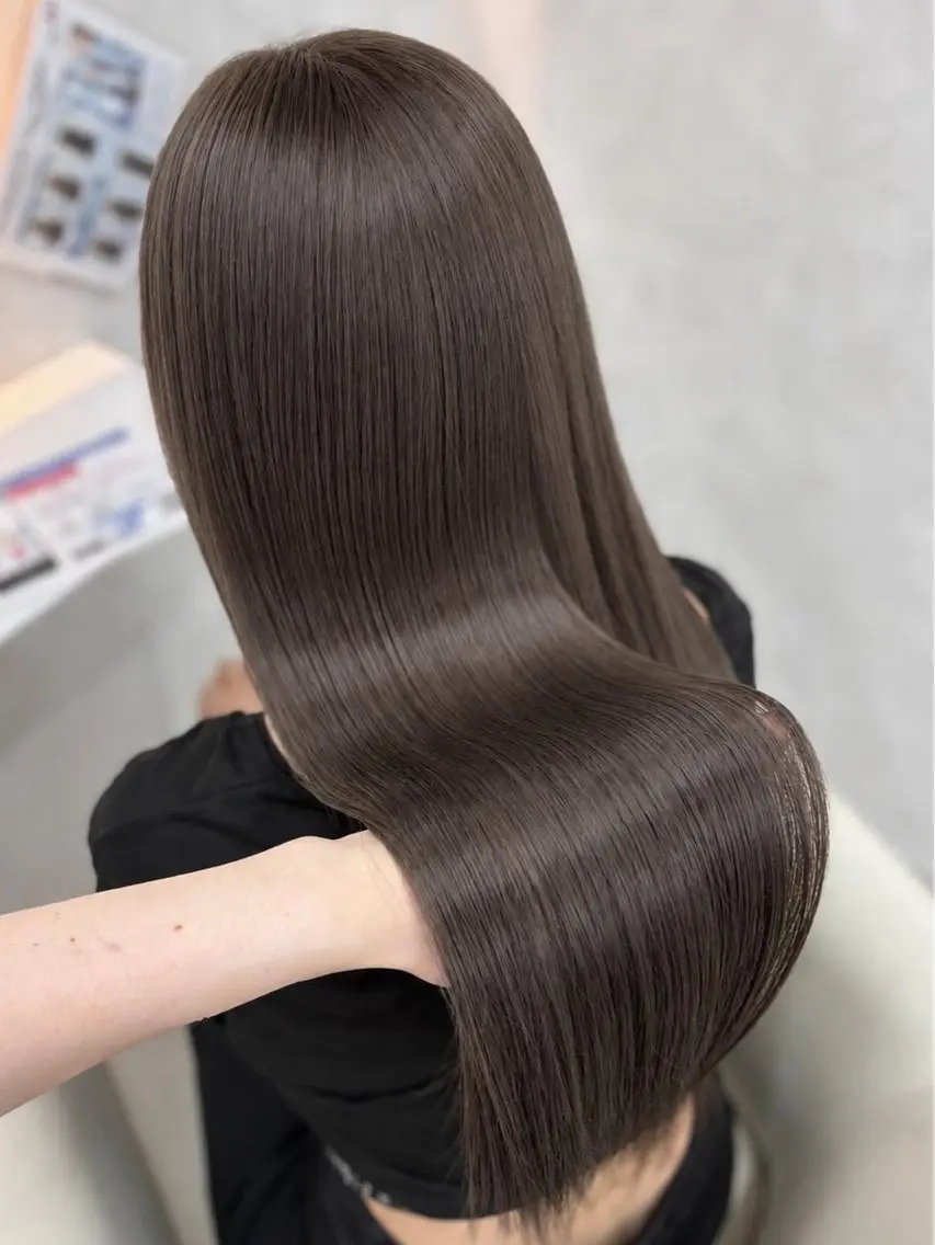 ロング カラー グレージュ 🍒さき🍒大宮/ 透明感カラーのヘアスタイル
