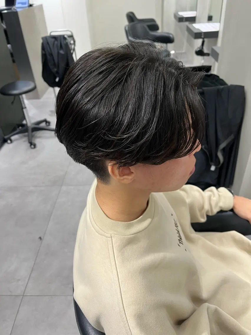 🎉㊗️ご新規様限定㊗️🎉🌳メンズカット+ニュアンスパーマ🌳の写真
