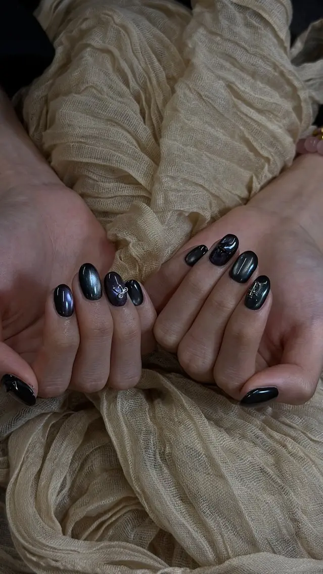 ネイル ハンドネイル YUNIA NAILのネイルデザイン