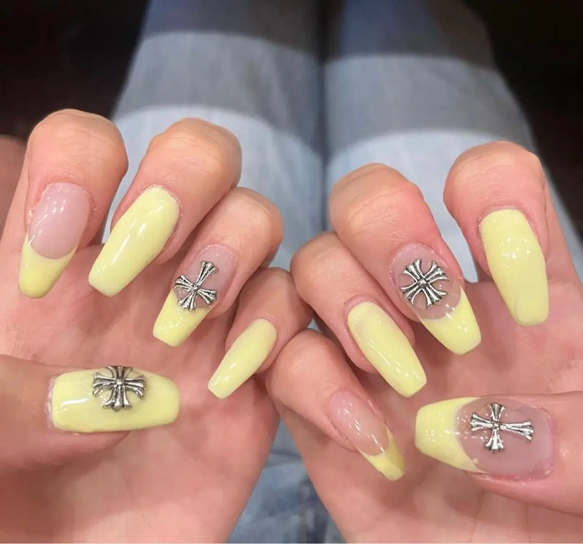 ネイル ハンドネイル Sii nail 🤍SAKIのネイルデザイン