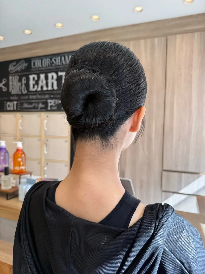 ヘアアレンジ ヘアセット 🩰 柔らかいカラー tomomi🌛のヘアスタイル