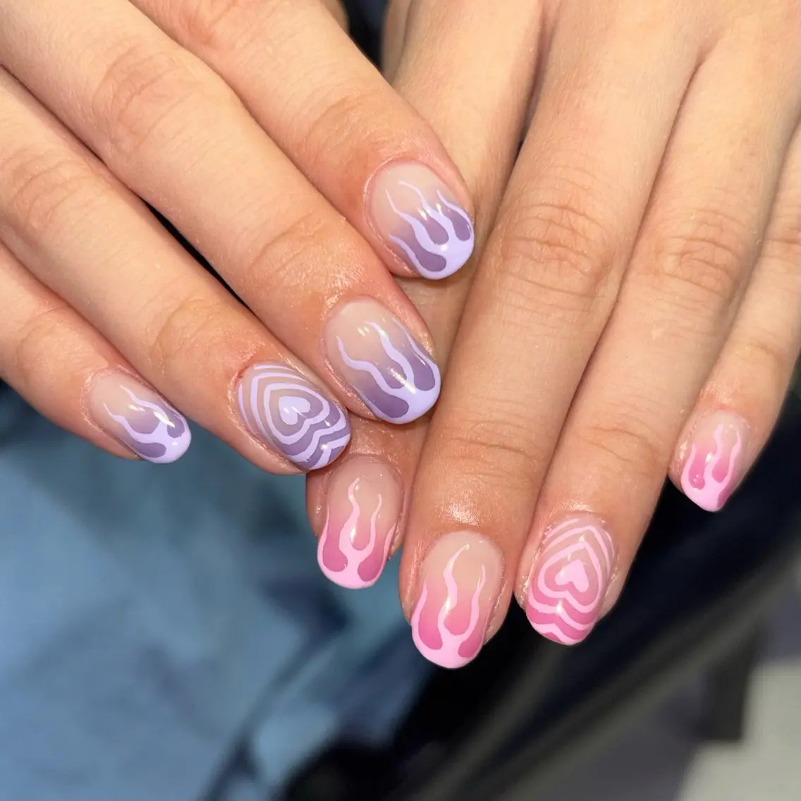 ネイル ハンドネイル 🪐富島彩夏 /海外nail🪐のネイルデザイン