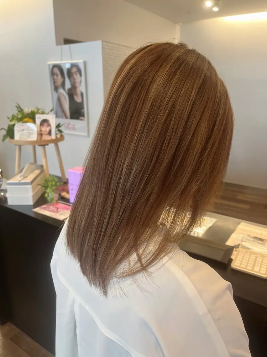 整えカット✂️+デザインカラー(ハイライト)+ケアトリートメントの写真