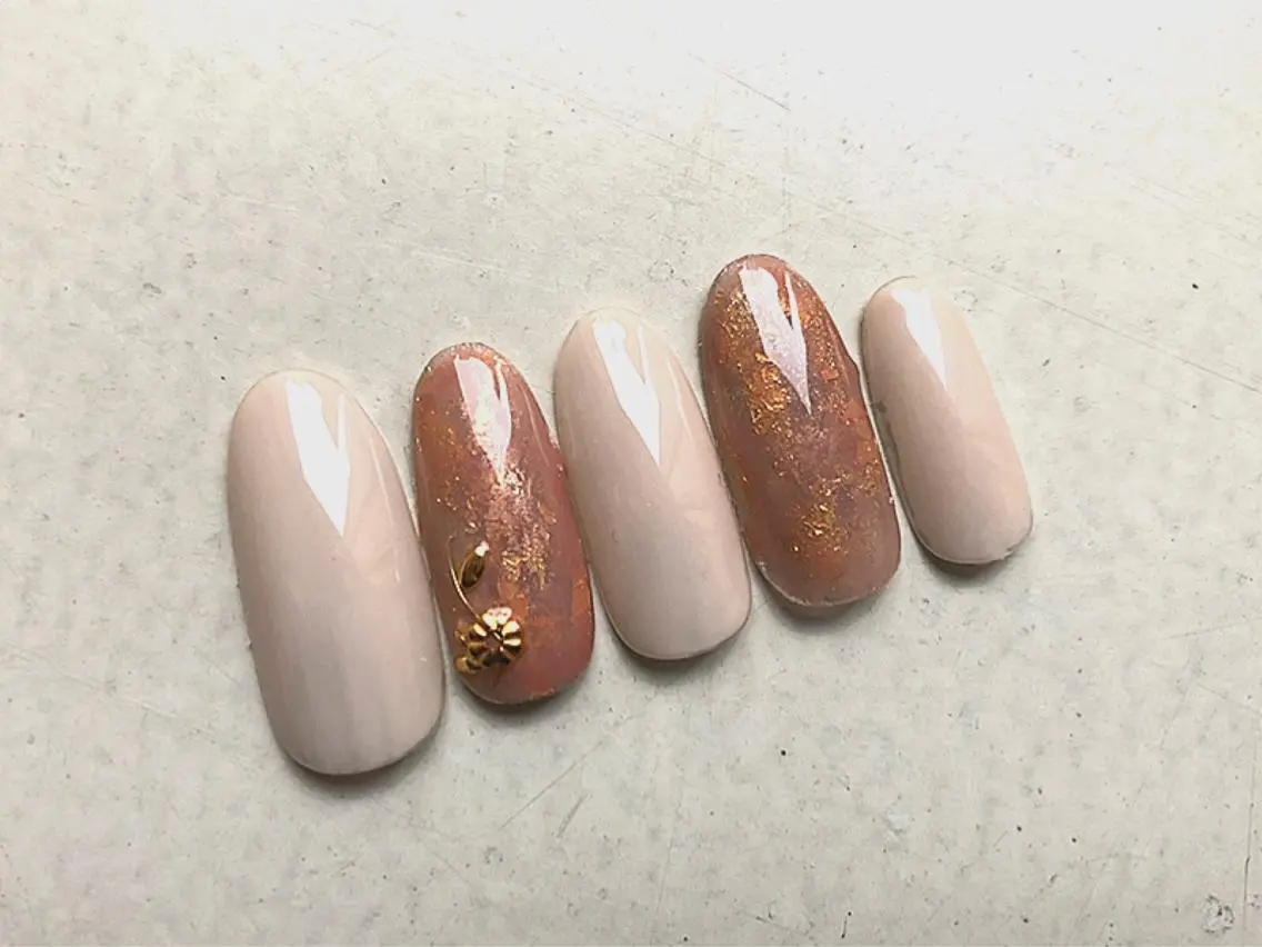 ネイル ニュアンスネイル ハンドネイル private salonMOANAのネイルデザイン