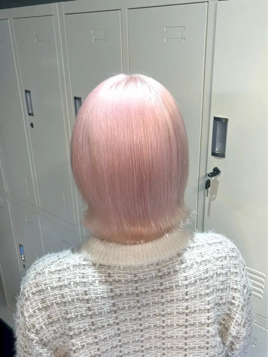 カラー 🦋ハイトーン×ア レンジ💫Leenaのヘアスタイル