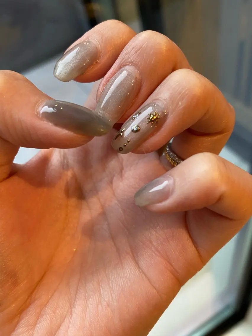 ネイル ハンドネイル nail salon swaddle 🪽のネイルデザイン