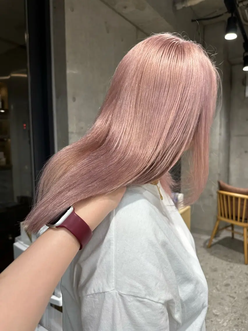 ミディアム ヘアカラー ︎🤎W color MIYU‎🤎のヘアスタイル