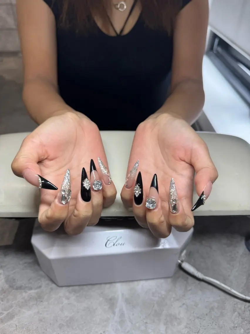 ネイル ハンドネイル IROHA NAIL 北村菜帆のネイルデザイン