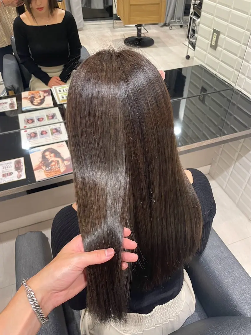 ロング トリートメント unique RINNEのヘアスタイル