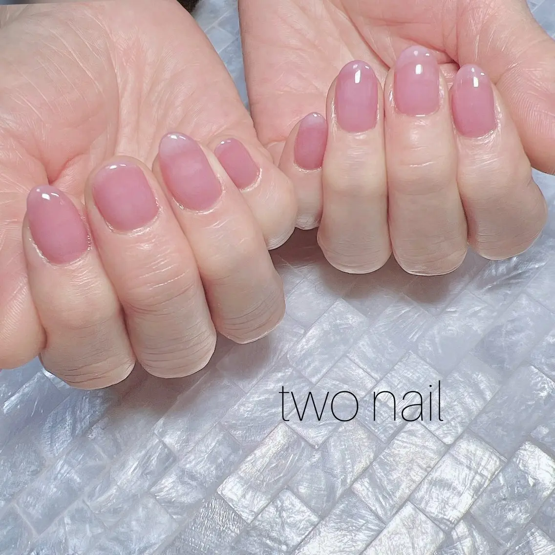 ネイル ネイルチップ ホワイト ハンドネイル two nailのネイルデザイン