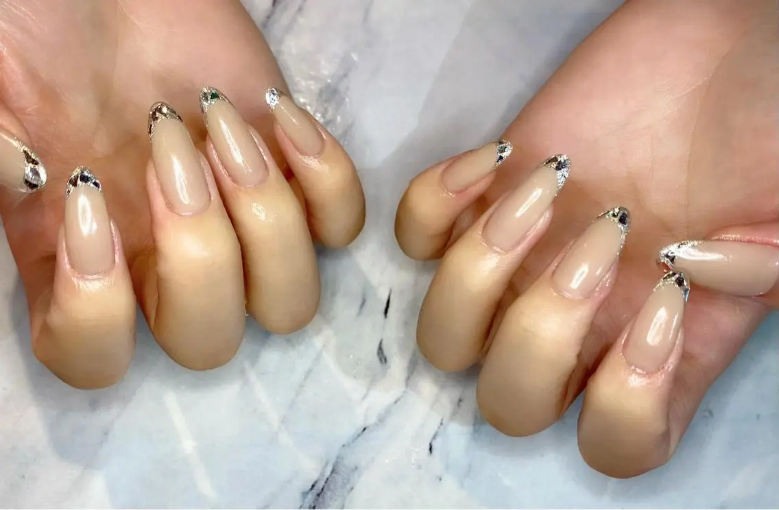 ネイル フレンチネイル ガラスフレンチ ハンドネイル Lino+ ネイル&よもぎ蒸しのネイルデザイン