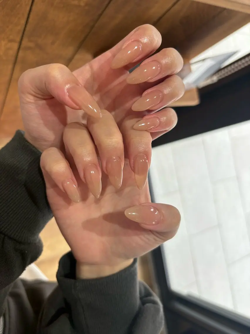 ネイル Mono chrome小林のネイルデザイン