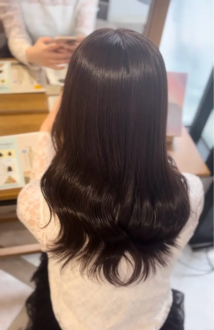 セミロング カラー ヘアカラー トリートメント 上尾韓国レイヤー/ 艶カラー/しの🫧のヘアスタイル