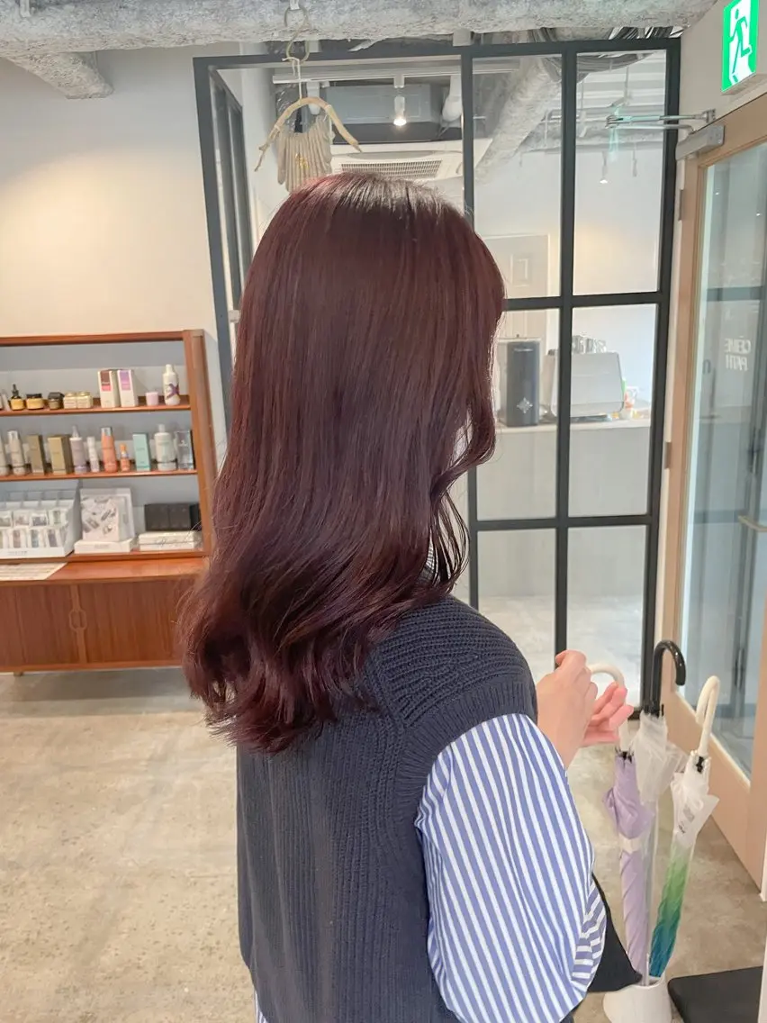 セミロング カラー ボルドーカラー 透明感カラー カット ヘアカラー トリートメント Takuma Suzuki中目黒のヘアスタイル