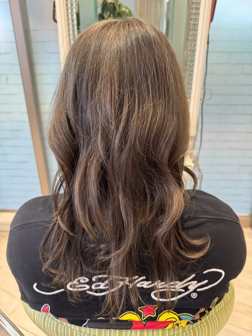 セミロング ヘアカラー 松尾 怜奈のヘアスタイル
