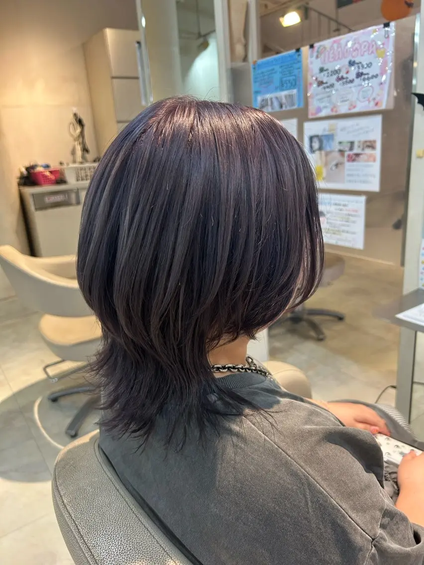 ミディアム カラー 透明感カラー ラベンダーカラー ラベンダーグレー カット ヘアカラー 小森 永のヘアスタイル